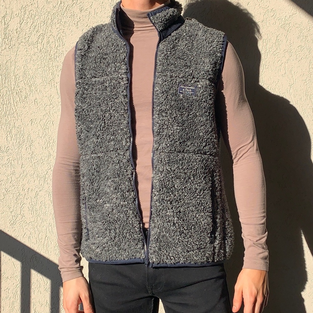 A&F Sherpa Fleece Vest